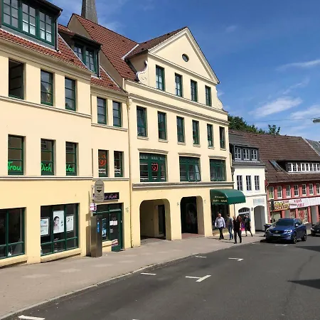 Studio *