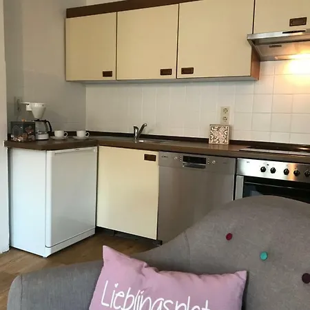 Studio Apartment *
